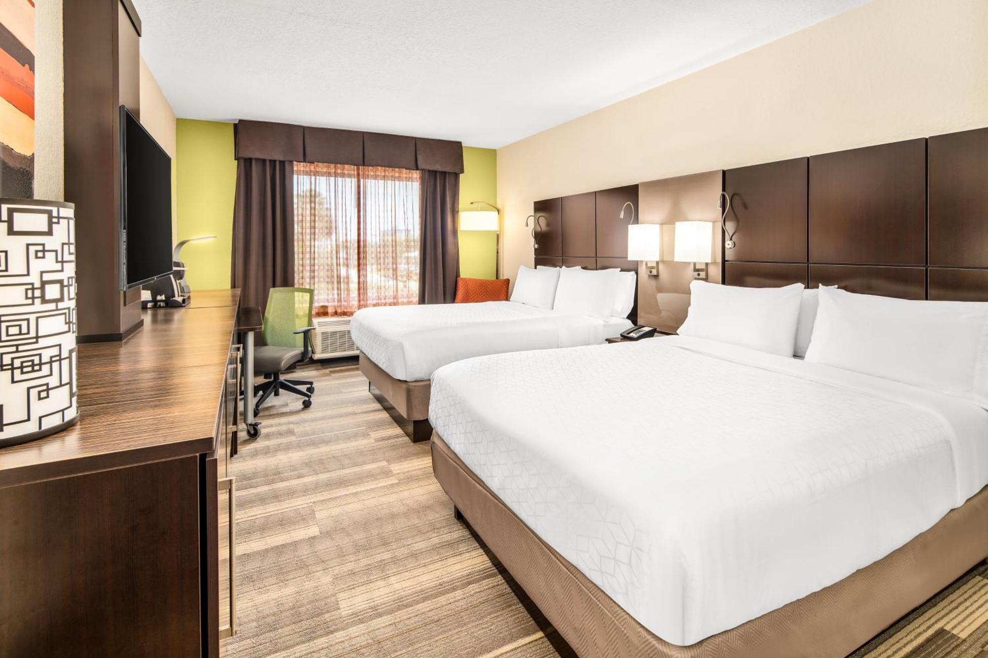 Holiday Inn Express Ft Lauderdale Cruise-Airport By Ihg Fort Lauderdale Esterno foto