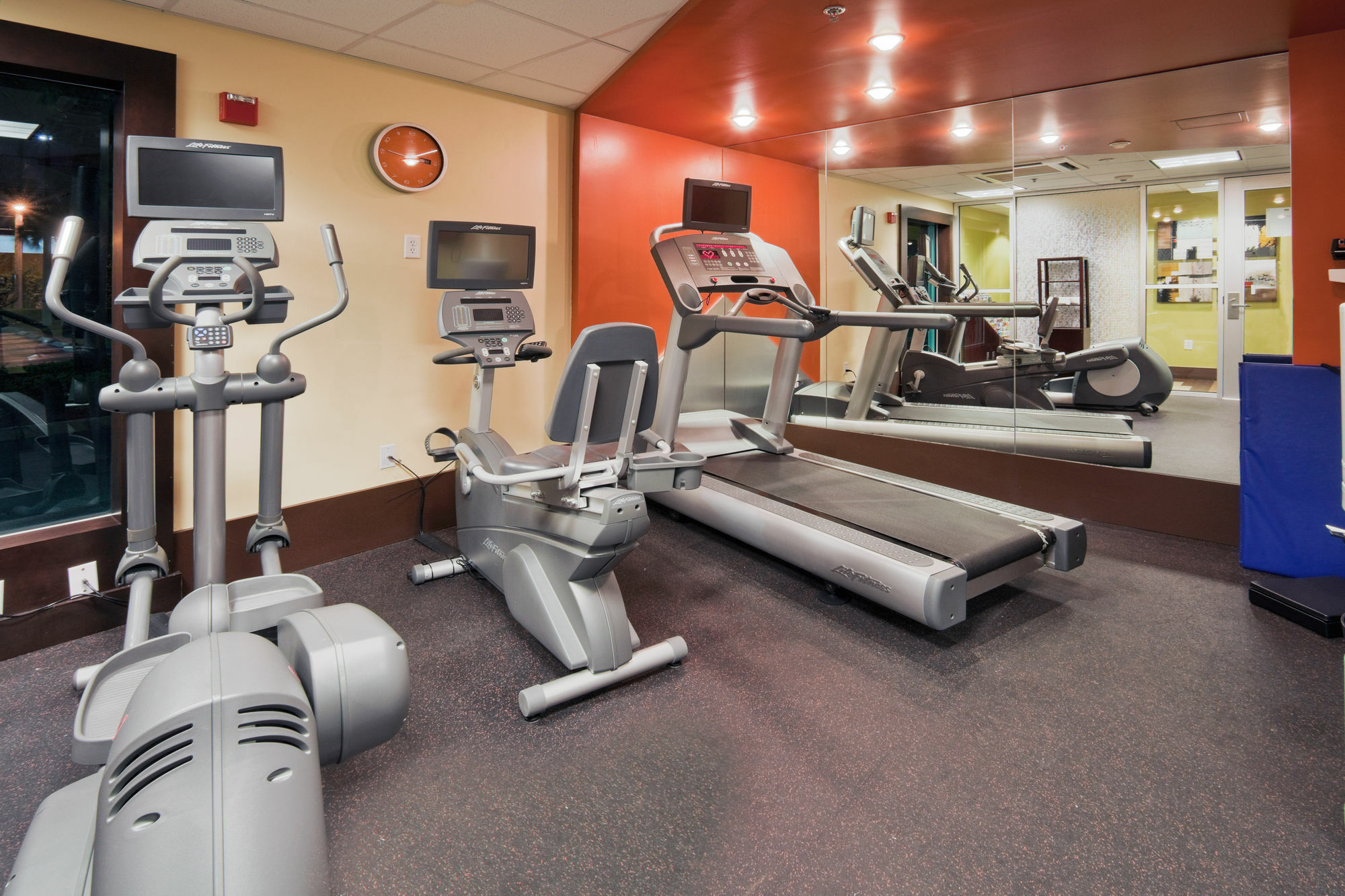 Holiday Inn Express Ft Lauderdale Cruise-Airport By Ihg Fort Lauderdale Esterno foto